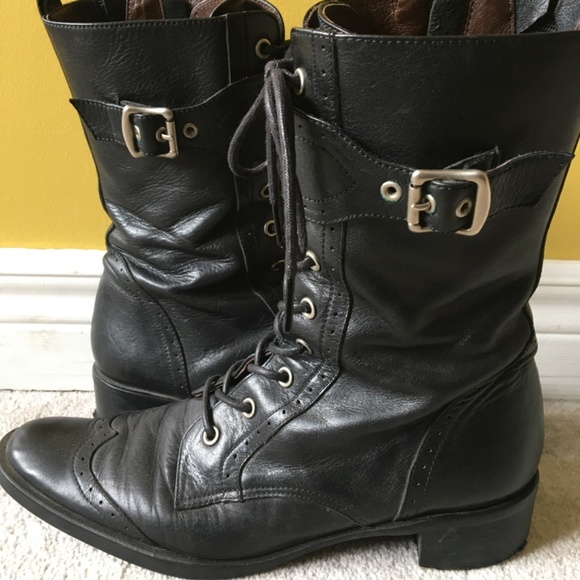 SOLD. Beautiful Genuine Leather Wing Tip Victorian Boots - Picture 3 of 5